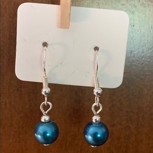 Pearl dangle earrings